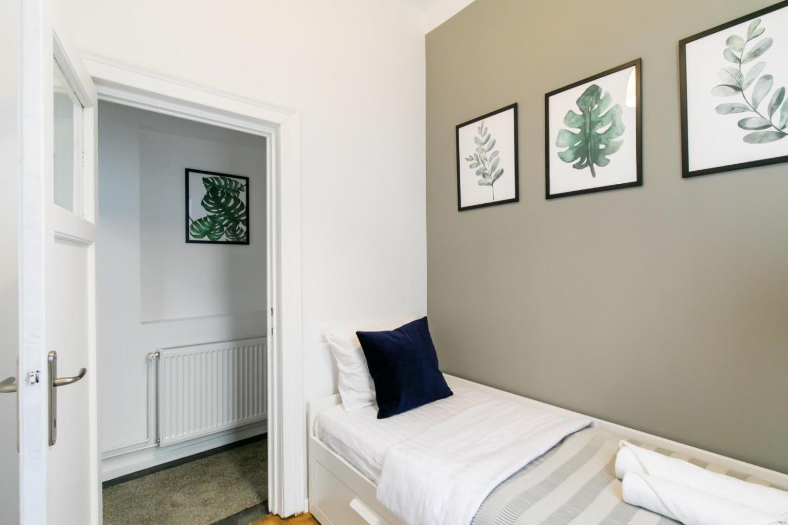 Heart Of The City - Cozy Apartments In Prime Location Букурещ Стая снимка